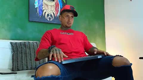 Juanpaindependent model online show from March 27, 2026, 2:17 pm