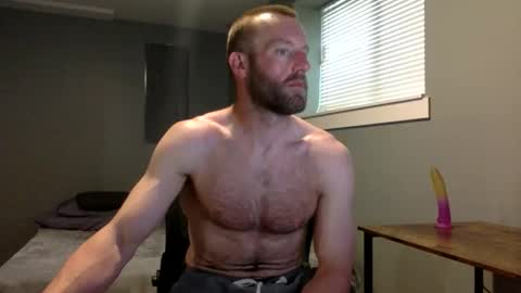 Clarke Cock online show from April 17, 2026, 10:57 pm