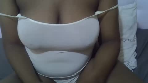 Snapshot of classy_zoey chatting on October 2, 2025, 8:10 am classy_zoey online show from October 2, 2025, 8:10 am