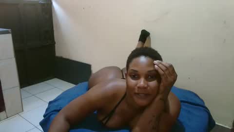 Snapshot of classyhornybabe chatting on January 24, 2025, 4:16 am Angel online show from January 24, 2025, 4:16 am