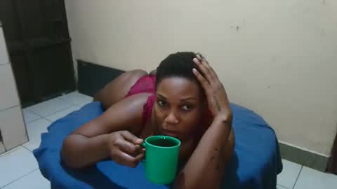 Snapshot of classyhornybabe chatting on February 25, 2025, 3:42 am Angel online show from February 25, 2025, 3:42 am