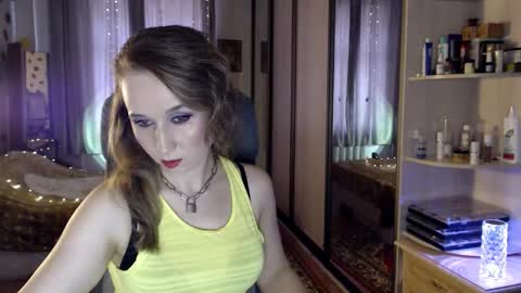 classyinna online show from October 17, 2025, 8:39 am