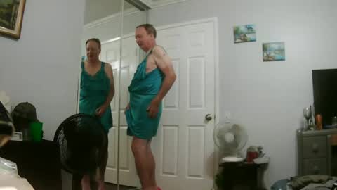 Snapshot of claudia1964 chatting on September 25, 2025, 2:21 pm Claudia online show from September 25, 2025, 2:21 pm