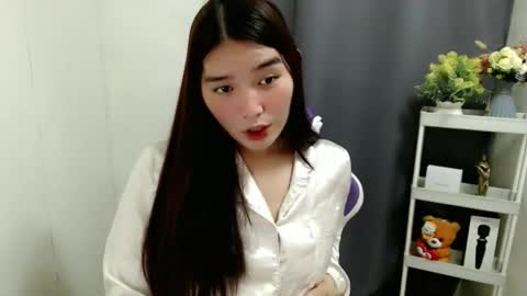 Snapshot of claudia_slut chatting on October 19, 2025, 11:11 am Claudia online show from October 19, 2025, 11:11 am