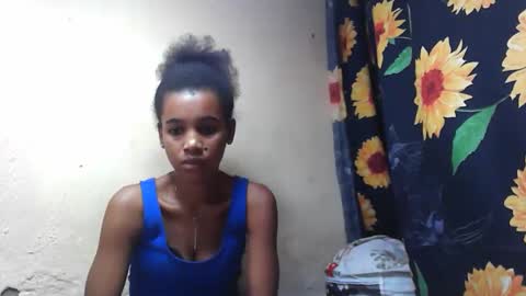 claudianne online show from September 22, 2025, 6:43 pm