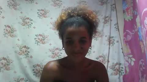 claudianne online show from December 1, 2025, 6:35 pm