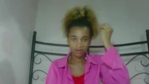 claudianne online show from February 12, 2026, 7:58 am