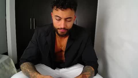 Snapshot of claybrown_ chatting on June 15, 2026, 5:15 pm Clay online show from June 15, 2026, 5:15 pm