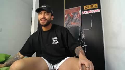 Snapshot of claybrown_ chatting on July 3, 2026, 4:13 pm Clay online show from July 3, 2026, 4:13 pm