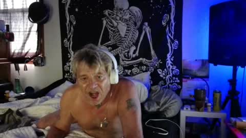 Snapshot of cleanhole4you chatting on June 19, 2026, 6:34 pm cleanhole4you online show from June 19, 2026, 6:34 pm
