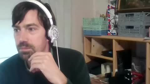 Snapshot of cleanwave chatting on October 7, 2025, 12:13 pm cleanwave online show from October 7, 2025, 12:13 pm