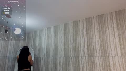 Clementine online show from September 16, 2025, 2:34 am