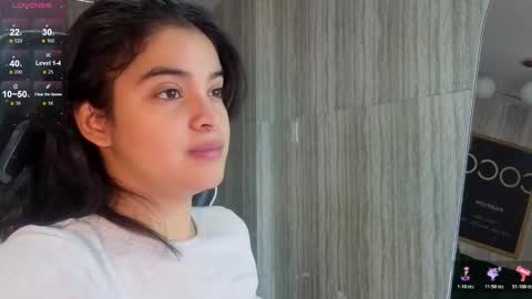 Clementine online show from November 27, 2025, 12:51 pm