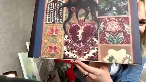 Jenny online show from October 5, 2025, 12:25 pm