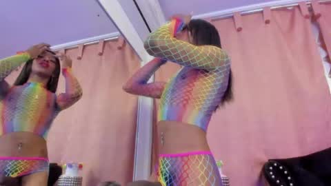 Snapshot of cleo_escobar chatting on May 1, 2026, 1:37 pm Cleo online show from May 1, 2026, 1:37 pm