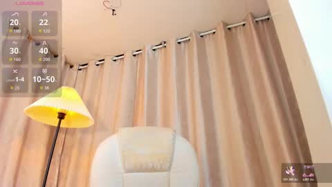 Snapshot of cleo_nilee chatting on November 17, 2025, 3:12 am cleo online show from November 17, 2025, 3:12 am