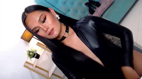 Snapshot of cleofex chatting on February 25, 2026, 8:57 am Cleo online show from February 25, 2026, 8:57 am