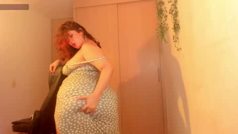 Snapshot of cleopatra_col chatting on April 10, 2026, 3:23 am Cleopatra online show from April 10, 2026, 3:23 am