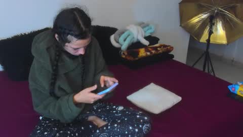 cleo y maikol online show from October 22, 2025, 9:53 am