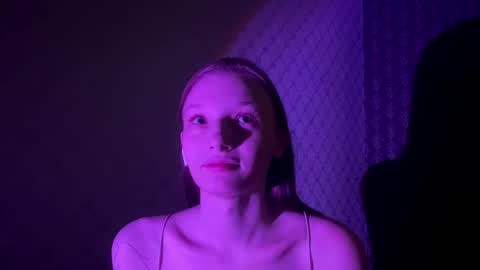 Cleo online show from March 15, 2026, 6:14 pm