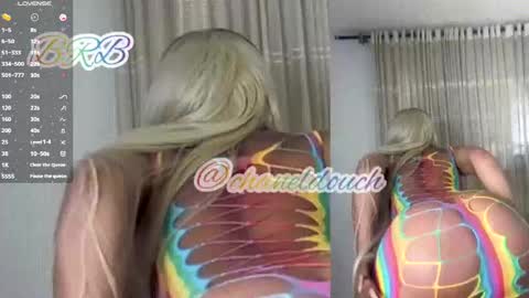 Snapshot of clermontt chatting on December 16, 2024, 1:54 pm clermontt online show from December 16, 2024, 1:54 pm