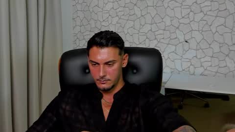 Snapshot of clintmasterss chatting on July 31, 2026, 8:03 am ClintMasterss online show from July 31, 2026, 8:03 am