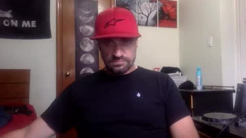 chad online show from October 22, 2025, 4:18 pm