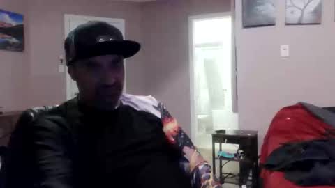 Snapshot of clintwood12 chatting on May 1, 2026, 6:07 am chad online show from May 1, 2026, 6:07 am