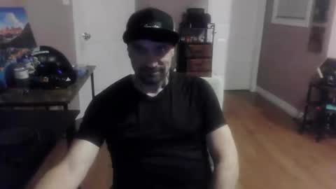 Snapshot of clintwood12 chatting on May 4, 2026, 4:30 am chad online show from May 4, 2026, 4:30 am