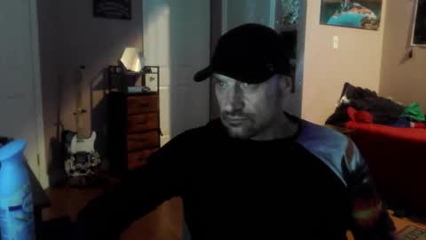 Snapshot of clintwood12 chatting on May 6, 2026, 1:47 am chad online show from May 6, 2026, 1:47 am
