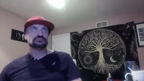 Snapshot of clintwood12 chatting on June 6, 2026, 4:28 am chad online show from June 6, 2026, 4:28 am