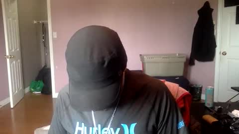 Snapshot of clintwood12 chatting on June 9, 2026, 7:47 pm chad online show from June 9, 2026, 7:47 pm