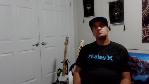 Snapshot of clintwood12 chatting on July 12, 2026, 4:58 am chad online show from July 12, 2026, 4:58 am