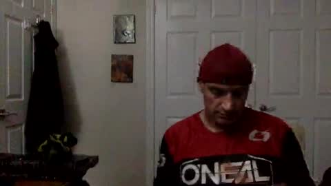 Snapshot of clintwood12 chatting on July 14, 2026, 2:27 am chad online show from July 14, 2026, 2:27 am