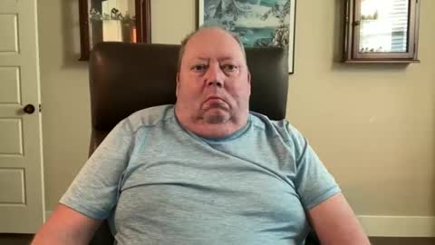 Snapshot of clitlicker459 chatting on November 2, 2025, 1:24 pm clitlicker459 online show from November 2, 2025, 1:24 pm