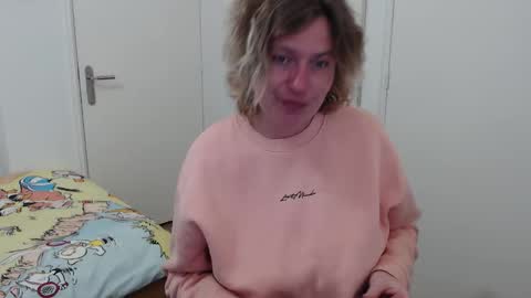 Snapshot of clittytastic chatting on February 26, 2026, 8:24 am Syl online show from February 26, 2026, 8:24 am