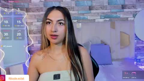 cloe_1tay online show from May 7, 2026, 3:34 am
