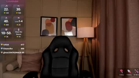 Cloe  online show from March 4, 2026, 2:06 am