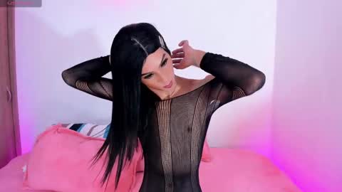 Snapshot of cloe_reminton_ chatting on February 4, 2025, 10:10 am CLOE REMINTON online show from February 4, 2025, 10:10 am