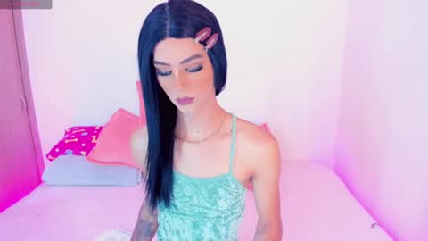 Snapshot of cloe_reminton_ chatting on February 21, 2025, 6:07 am CLOE REMINTON online show from February 21, 2025, 6:07 am