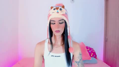 Snapshot of cloe_reminton_ chatting on March 4, 2025, 1:23 am CLOE REMINTON online show from March 4, 2025, 1:23 am