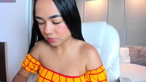 Cloe online show from January 7, 2026, 12:07 pm