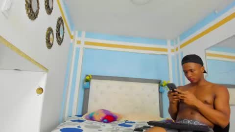Snapshot of cloehuffman chatting on July 16, 2026, 8:59 pm CloeHuffman online show from July 16, 2026, 8:59 pm