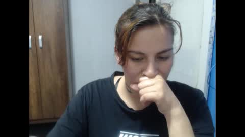 cloepussy online show from November 12, 2025, 6:30 pm