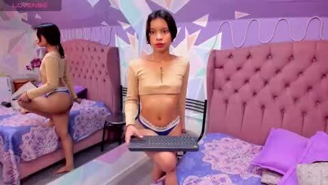 cloeygraweing online show from September 9, 2025, 6:51 pm