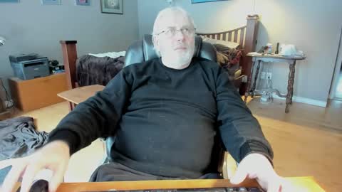 cloudalert62 online show from January 1, 2025, 6:27 pm