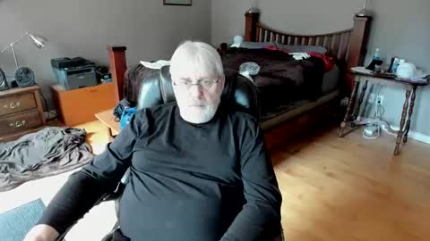 cloudalert62 online show from January 6, 2025, 8:50 pm