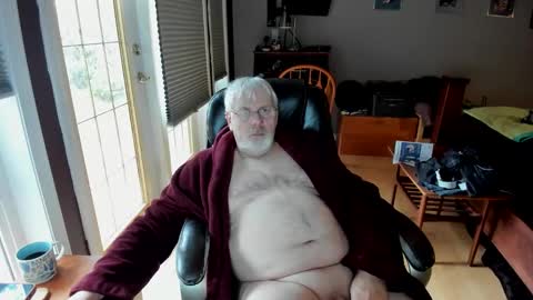 cloudalert62 online show from November 11, 2025, 4:29 pm