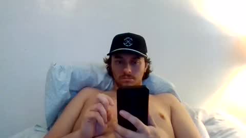 tallhungandcloudy online show from February 23, 2026, 10:18 pm