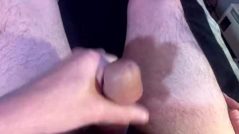 Snapshot of clover2332 chatting on October 16, 2025, 5:03 pm Clover online show from October 16, 2025, 5:03 pm